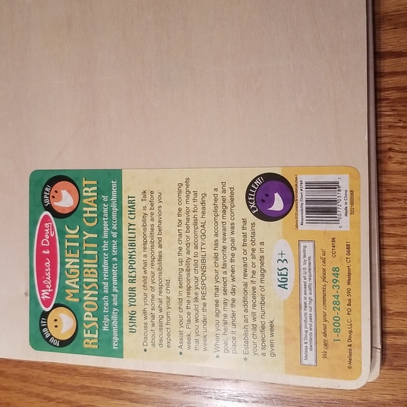 Melissa & Doug Magnetic Responsibility Chart - Picture 15 of 16